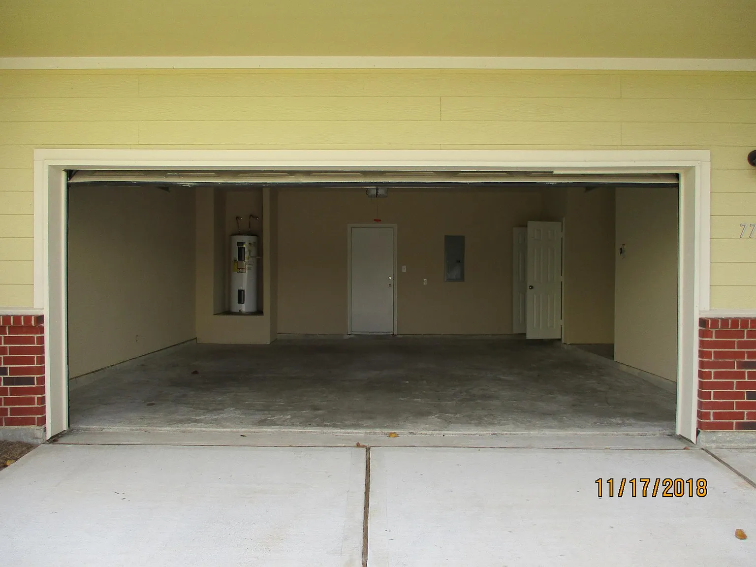 7783 Cecil Loop Lane — Photo 2