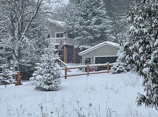 1177 Anderson Rd, Boyne City, MI 49712