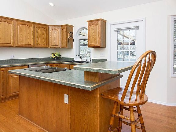 4th image of 4719 S Woodhaven Way