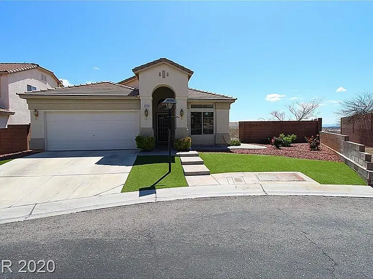 4310 Gasparville St — Photo 10
