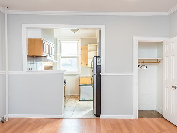 2nd image of 22-17 Steinway St #2A