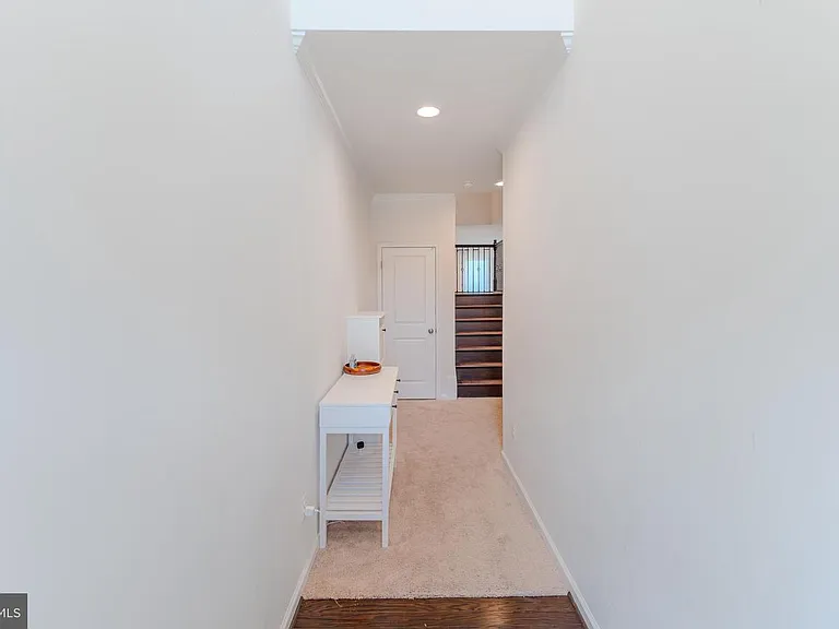 42506 Dogwood Glen Sq — Photo 3