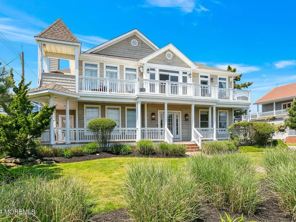 560 Ocean Avenue, Sea Bright, NJ 07760