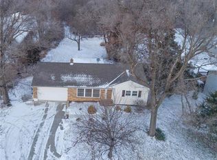 12119 Old Saint Charles Rd, Bridgeton, MO 63044