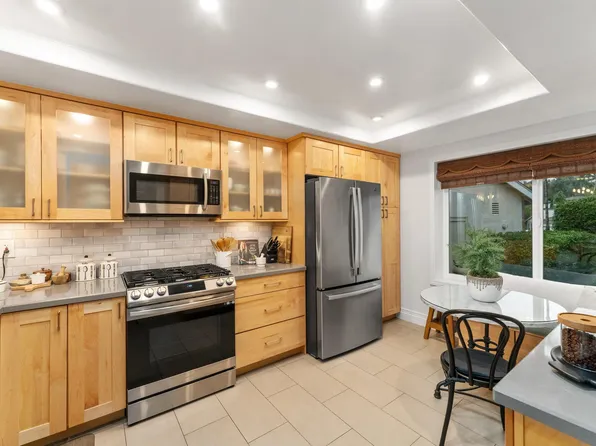 3343 Del Rio Ct, Carlsbad, CA 92009