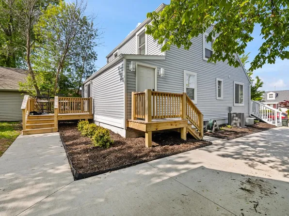 1514 South 96th STREET, West Allis, WI 53214