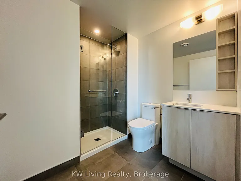 8 Wellesley St E #5012 — Photo 3