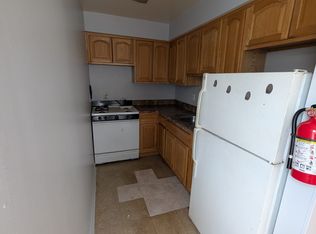 350 Myrtle Ave APT H, Irvington, NJ 07111