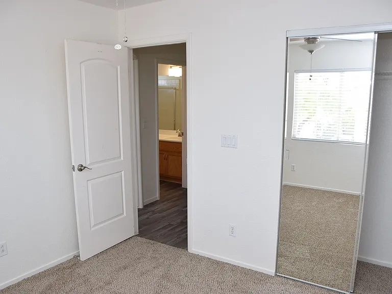 8765 Country Pines Ave — Photo 25