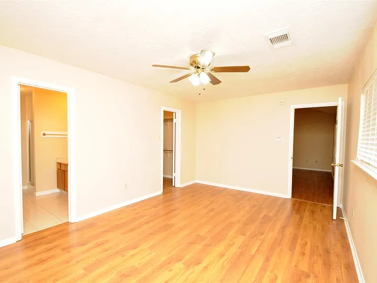 16503 Canario Dr — Photo 8
