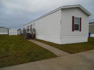 6927 Kensington Dr E, Fort Wayne, IN 46818