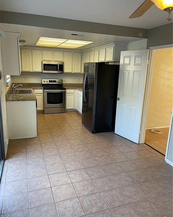 1965 Coulston St APT 8, Loma Linda, CA 92354 Zillow
