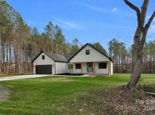 791 S Grove St, Lincolnton, NC 28092