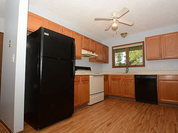 2nd image of 5647 Callaway Cir #5647
