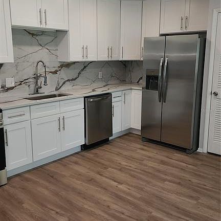 5th image of 2229 AMERICUS BOULEVARD W #7
