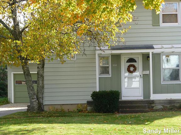 2nd image of 1014 Lockridge Dr NE