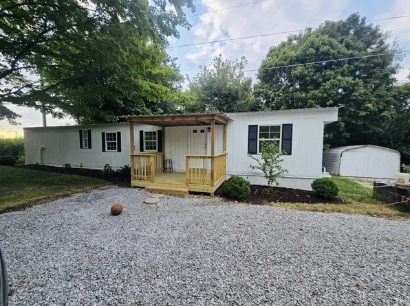 556 Dorris Rd, Portland, TN 37148