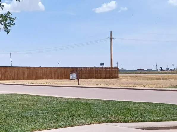 124G Navasota St, Plainview, TX 79072