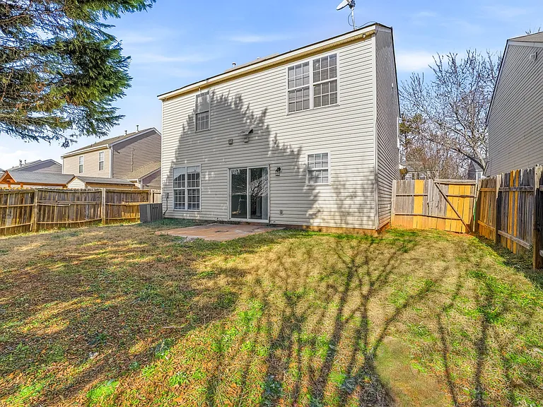 5403 Peachwood Dr — Photo 29