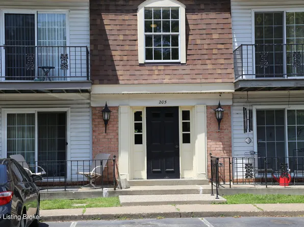 205 Flanders Ct APT 3, Louisville, KY 40218
