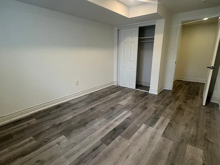 96 Bamford Cres #BASEMENT — Photo 8