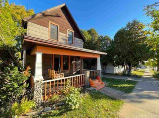 214 Fisher St, Marquette, MI 49855