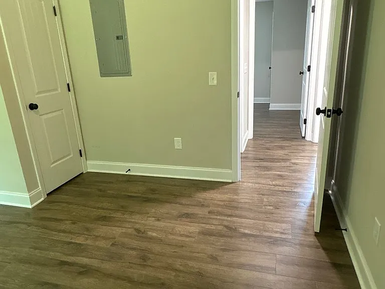 111 W End Ave — Photo 16