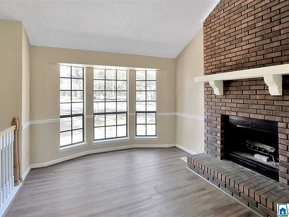 3rd image of 1160 Oak Creek Trl
