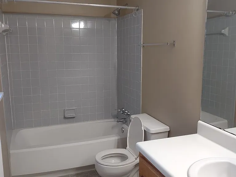 202 Hookston Way — Photo 17