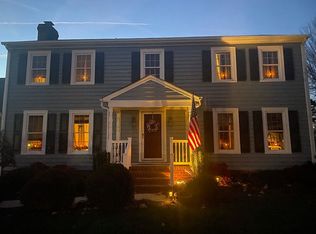 524 Eastwind Ct, Colonial Heights, VA 23834