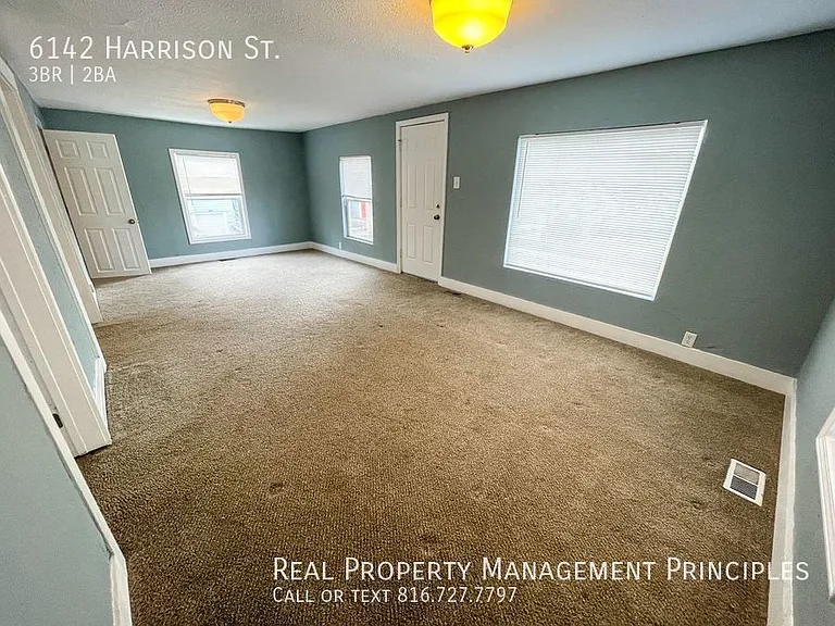 6142 Harrison St — Photo 8