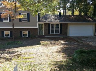 105 Candy Cir, Carrollton, GA 30117