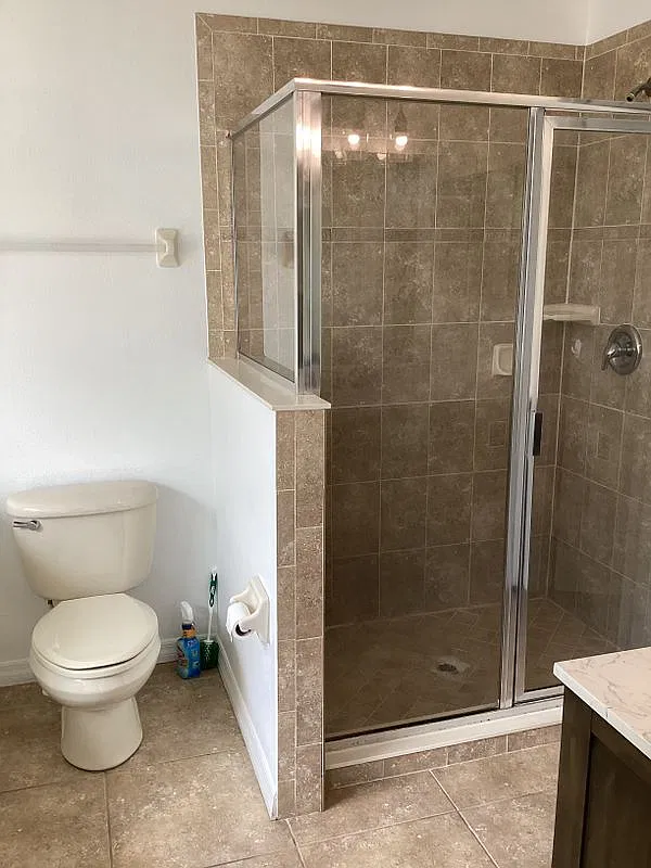 3 bed, 2.5 bath, 1450 sqft, $2,400 — Photo 4