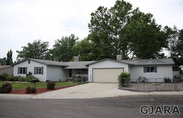 1st image of 647 Karen Lee Dr