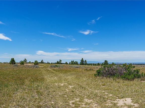 3rd image of 16 Grassland Way
