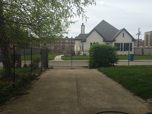 Gated Driveway