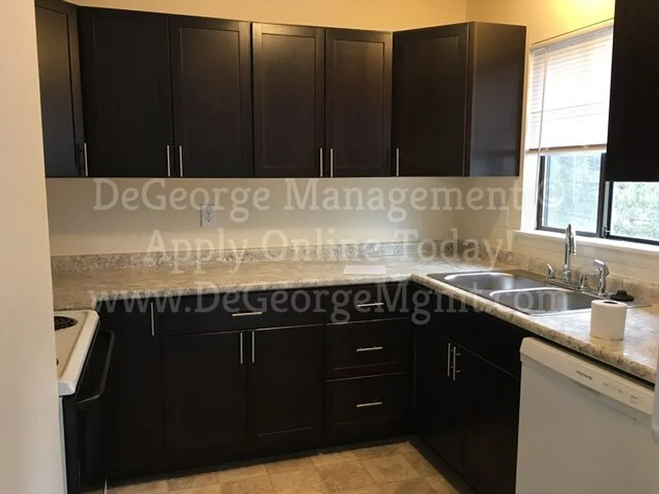 Parkway Apartments