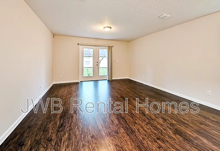 7700 Dandy Ave — Photo 6