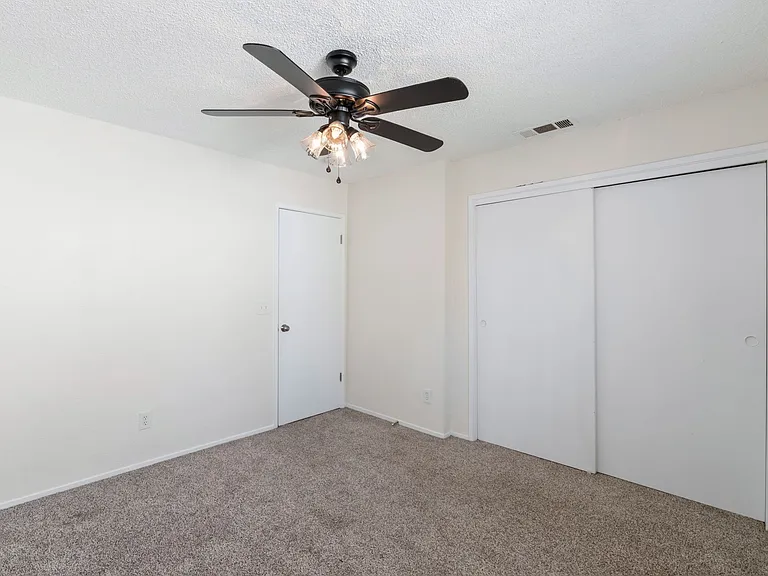 4779 N Cedar Ave #105 — Photo 14