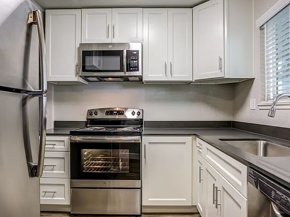3rd image of 1070 San Miguel Rd #B16