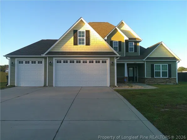 5205 Thruway Rd, Hope Mills, NC 28348