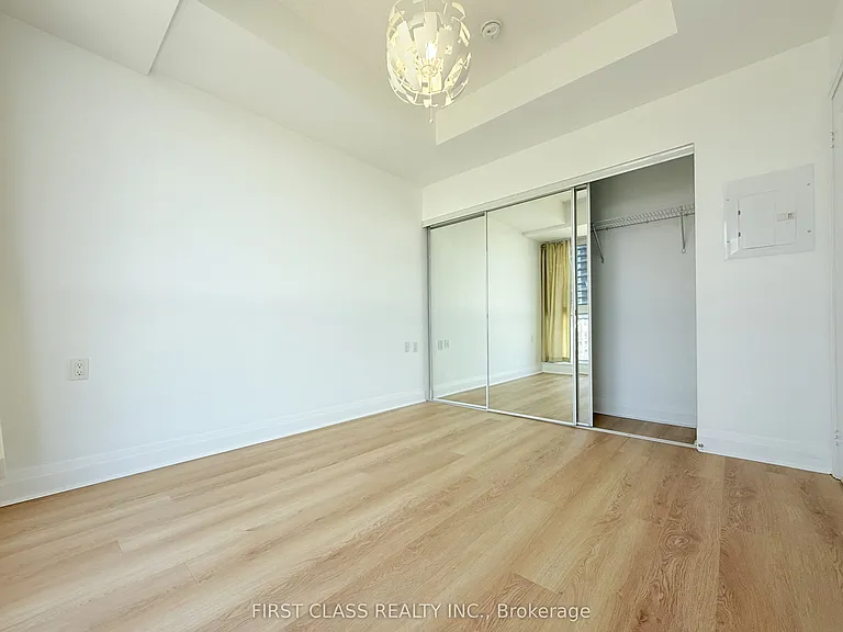 15 Zorra St #606 — Photo 17
