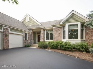 511 Vintage Dr, Lake In The Hills, IL 60156