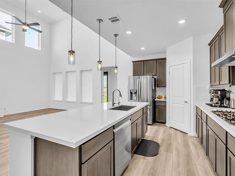 17822 Carnation Glen Dr — Photo 12