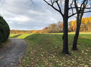 146 Hunterforge Rd, Macungie, PA 18062