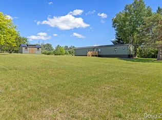1595 N County Line Rd, Six Lakes, MI 48886