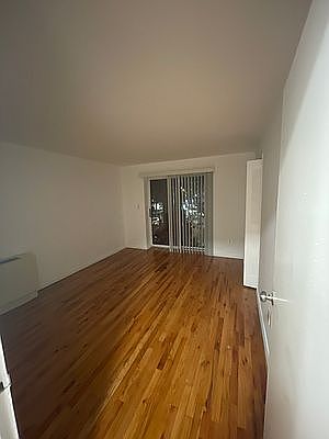4th image of 67-104 Austin St #1A