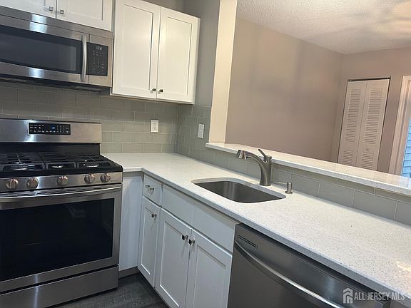 5th image of 1027 Edpas Rd