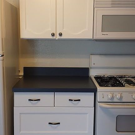 5th image of 102 Tarrant Dr
