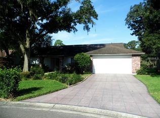 1910 Horseshoe Dr, Plant City, FL 33566